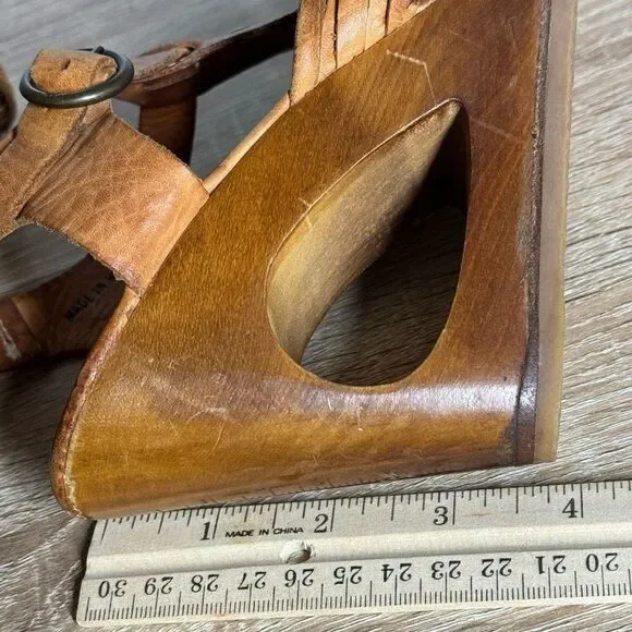 Frye Gabriella 7.5B Cut-Out Wedge Slingback T-Strap Woven Leather Sandals - Picture 13 of 14